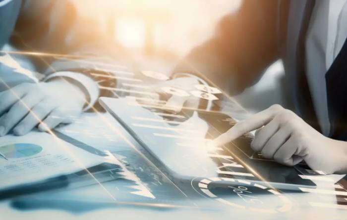 Should the holding platform of the proposed listed company be located in a tax h