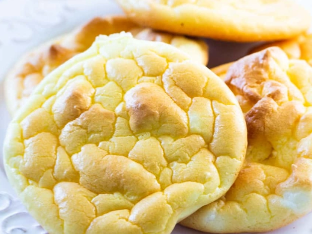 fluffy Japanese bread