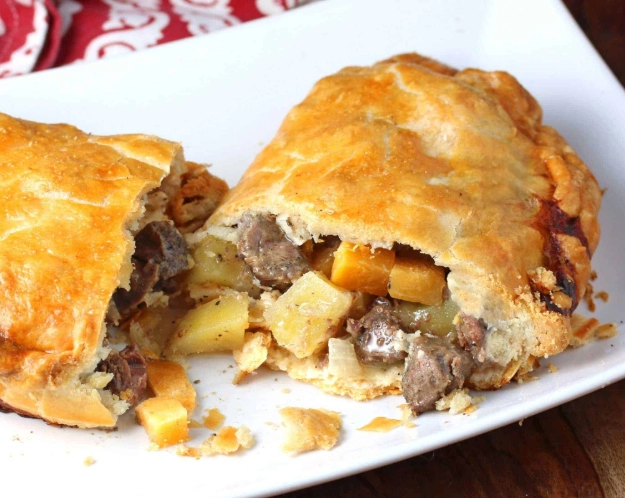 how to make a Cornish pasty how to make a Cornish pasty