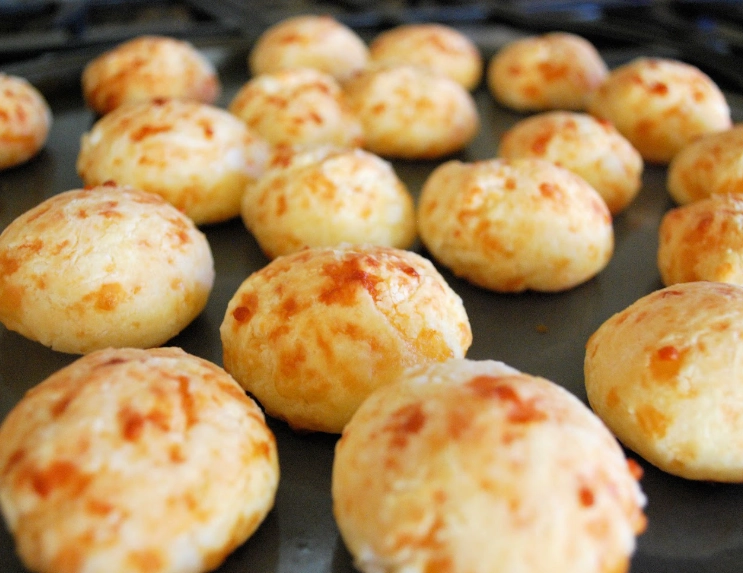 Brazilian Recipes: Authentic Feijoada, Moqueca & Pão de Queijo