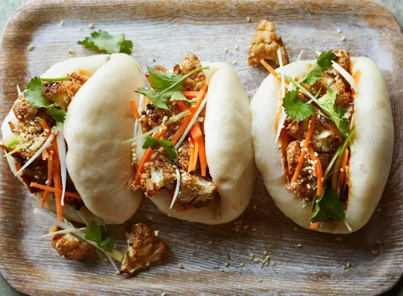 steamed bao buns steamed bao buns