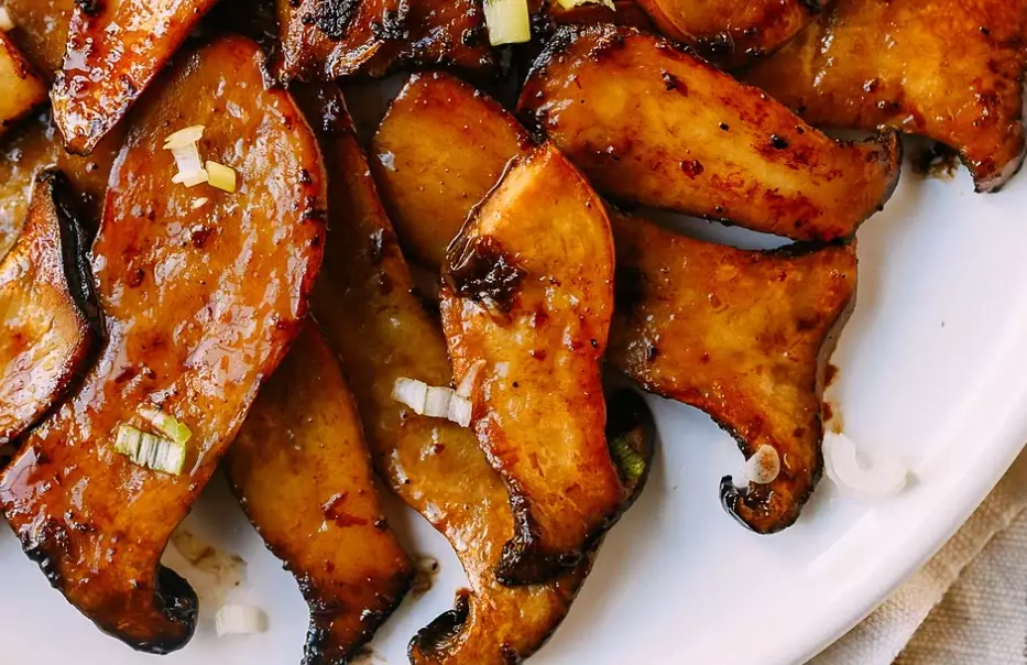 how to cook king oyster mushrooms how to cook king oyster mushrooms