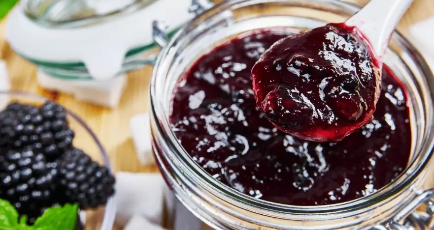 Homemade Blackberry Jam Recipe: Easy, Low-Sugar & Pectin-Free
