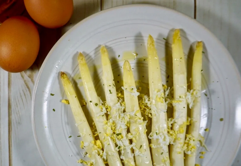 spring asparagus dishes