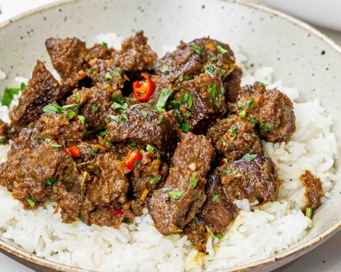 slow-cooked beef rendang slow-cooked beef rendang