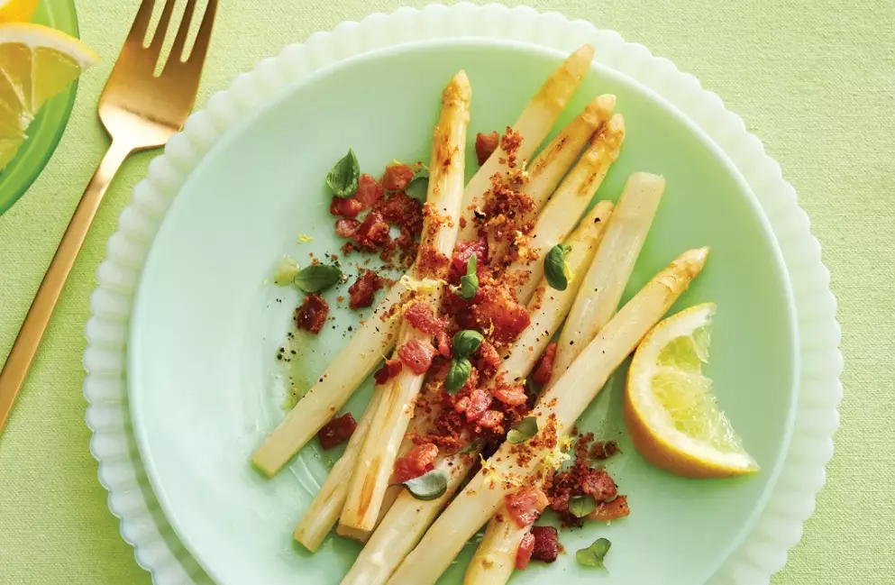 how to cook white asparagus